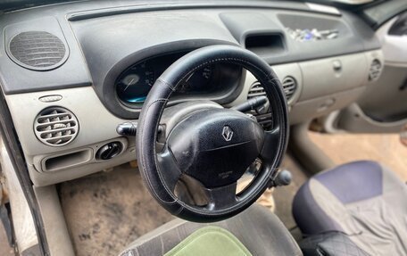 Renault Kangoo II рестайлинг, 2006 год, 250 000 рублей, 2 фотография