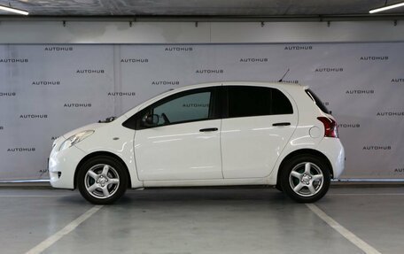 Toyota Yaris III рестайлинг, 2008 год, 490 000 рублей, 4 фотография