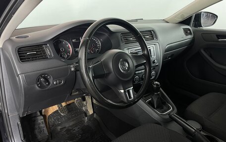 Volkswagen Jetta VI, 2014 год, 1 021 000 рублей, 11 фотография