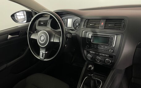 Volkswagen Jetta VI, 2014 год, 1 021 000 рублей, 15 фотография