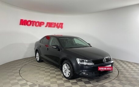 Volkswagen Jetta VI, 2014 год, 1 021 000 рублей, 3 фотография