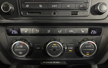 Volkswagen Jetta VI, 2014 год, 1 021 000 рублей, 19 фотография