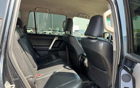Toyota Land Cruiser Prado 150 рестайлинг 2, 2010 год, 2 490 000 рублей, 17 фотография