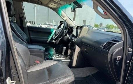 Toyota Land Cruiser Prado 150 рестайлинг 2, 2010 год, 2 490 000 рублей, 14 фотография