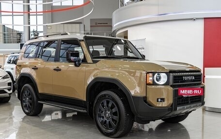 Toyota Land Cruiser Prado, 2024 год, 10 690 000 рублей, 3 фотография