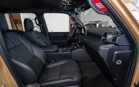 Toyota Land Cruiser Prado, 2024 год, 10 690 000 рублей, 19 фотография