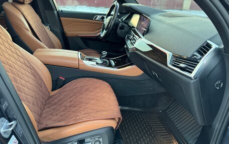 BMW X5, 2018 год, 5 750 000 рублей, 11 фотография