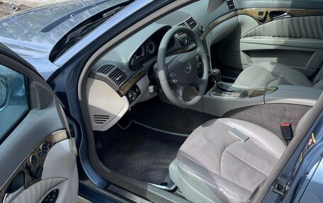 Mercedes-Benz E-Класс, 2006 год, 1 300 000 рублей, 5 фотография
