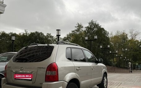 Hyundai Tucson III, 2008 год, 710 000 рублей, 2 фотография