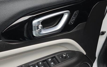 Jeep Compass II, 2022 год, 2 630 000 рублей, 15 фотография
