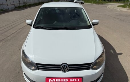 Volkswagen Polo VI (EU Market), 2014 год, 840 000 рублей, 2 фотография