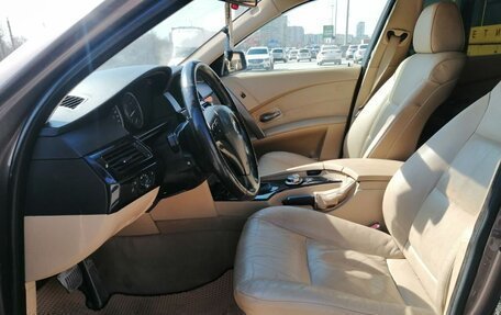 BMW 5 серия, 2006 год, 935 000 рублей, 10 фотография
