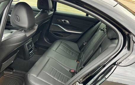 BMW 3 серия, 2020 год, 4 550 000 рублей, 14 фотография