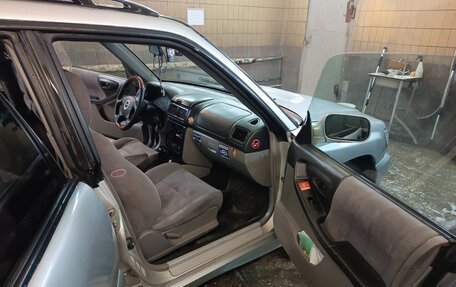 Subaru Forester, 2000 год, 750 000 рублей, 11 фотография