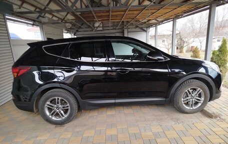 Hyundai Santa Fe III рестайлинг, 2018 год, 2 400 000 рублей, 4 фотография