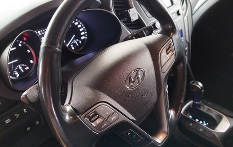 Hyundai Santa Fe III рестайлинг, 2018 год, 2 400 000 рублей, 11 фотография