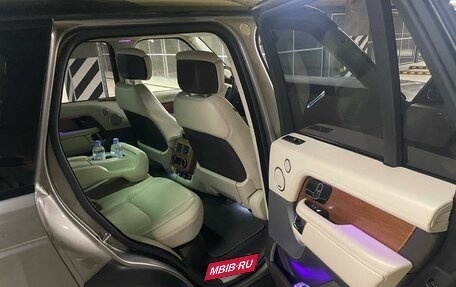 Land Rover Range Rover IV рестайлинг, 2018 год, 8 500 000 рублей, 11 фотография