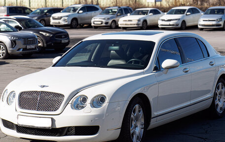 Bentley Continental Flying Spur, 2006 год, 3 000 000 рублей, 3 фотография