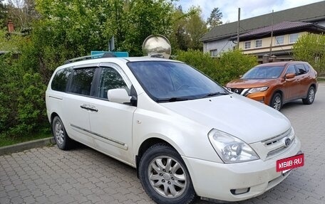 KIA Carnival III, 2008 год, 750 000 рублей, 3 фотография
