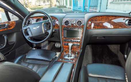 Bentley Continental Flying Spur, 2006 год, 3 000 000 рублей, 17 фотография