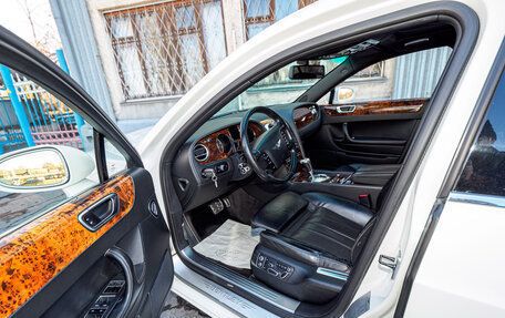 Bentley Continental Flying Spur, 2006 год, 3 000 000 рублей, 18 фотография