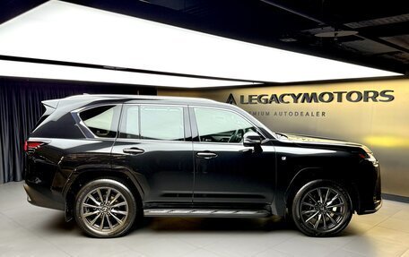 Lexus LX, 2024 год, 15 700 000 рублей, 12 фотография