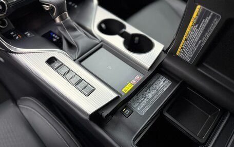 Lexus LX, 2024 год, 15 700 000 рублей, 23 фотография