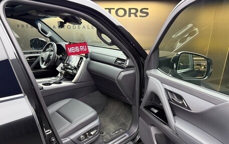Lexus LX, 2024 год, 15 700 000 рублей, 25 фотография