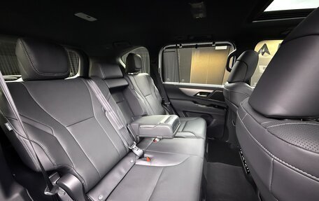 Lexus LX, 2024 год, 15 700 000 рублей, 34 фотография