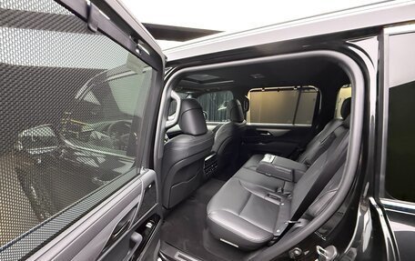 Lexus LX, 2024 год, 15 700 000 рублей, 38 фотография