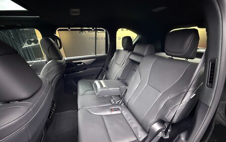 Lexus LX, 2024 год, 15 700 000 рублей, 40 фотография