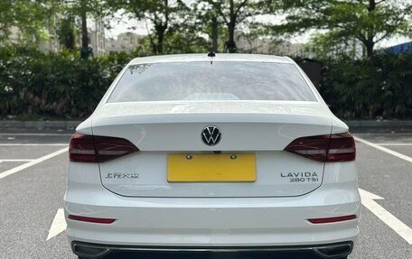 Volkswagen Lavida, 2022 год, 1 450 000 рублей, 5 фотография