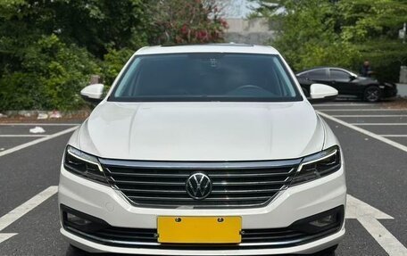 Volkswagen Lavida, 2022 год, 1 450 000 рублей, 6 фотография