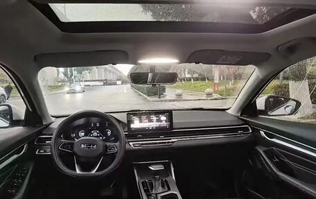 Geely Emgrand, 2022 год, 1 000 000 рублей, 8 фотография
