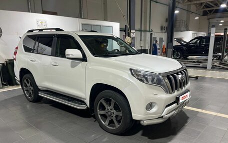 Toyota Land Cruiser Prado 150 рестайлинг 2, 2016 год, 3 255 000 рублей, 4 фотография