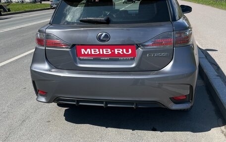 Lexus CT I рестайлинг, 2015 год, 1 960 000 рублей, 6 фотография