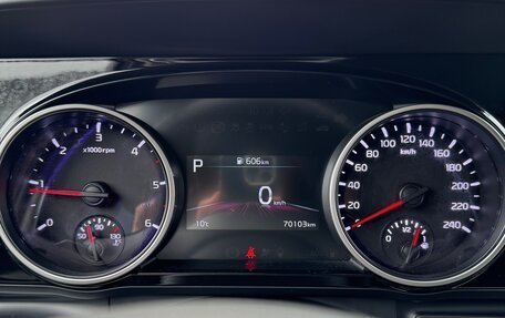 KIA Carnival, 2022 год, 4 250 000 рублей, 26 фотография