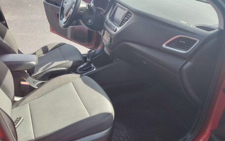 Hyundai Solaris II рестайлинг, 2017 год, 1 500 000 рублей, 4 фотография