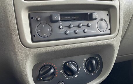 Renault Symbol I, 2004 год, 348 000 рублей, 19 фотография