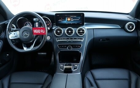 Mercedes-Benz C-Класс, 2018 год, 3 090 000 рублей, 9 фотография