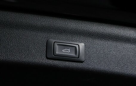 Audi A6, 2019 год, 3 885 000 рублей, 17 фотография