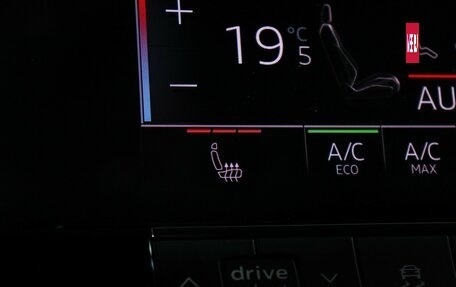 Audi A6, 2019 год, 3 885 000 рублей, 24 фотография