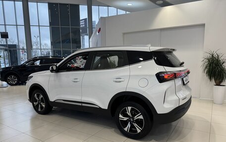 Chery Tiggo 4 I рестайлинг, 2025 год, 2 290 000 рублей, 3 фотография