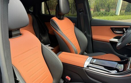 Mercedes-Benz GLC, 2024 год, 9 000 000 рублей, 16 фотография