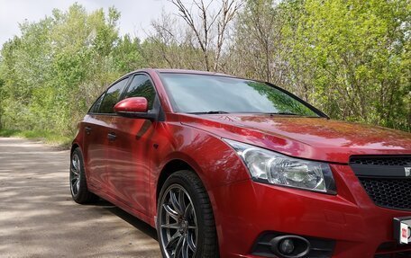 Chevrolet Cruze II, 2010 год, 870 000 рублей, 6 фотография