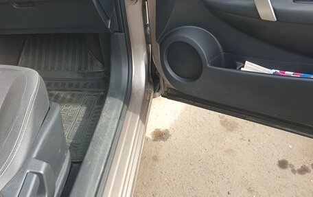 Nissan Qashqai+2 I, 2012 год, 1 350 000 рублей, 14 фотография