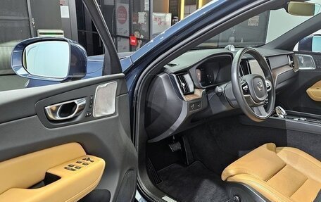 Volvo XC60 II, 2021 год, 3 680 000 рублей, 7 фотография