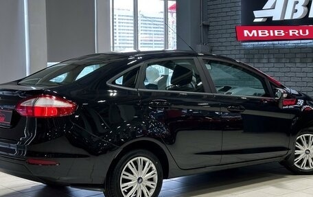 Ford Fiesta, 2016 год, 950 000 рублей, 5 фотография