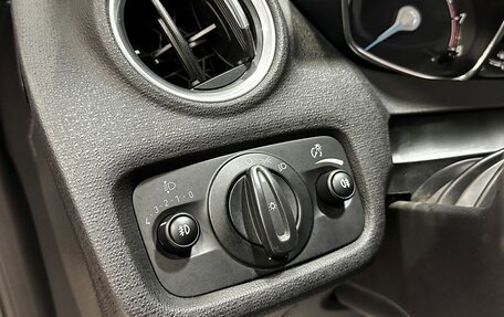 Ford Fiesta, 2016 год, 950 000 рублей, 18 фотография