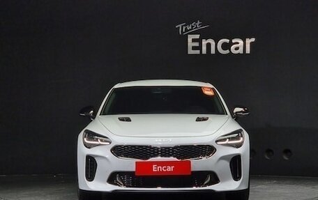 KIA Stinger I, 2022 год, 4 394 016 рублей, 2 фотография
